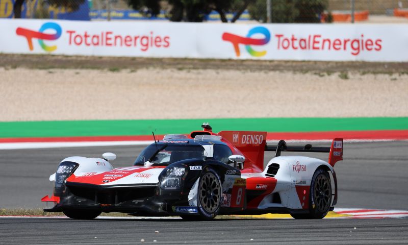 Former Toro Rosso driver Hartley puts Toyota on pole for WEC race