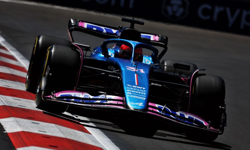 Ocon reflects on Saturday in Baku