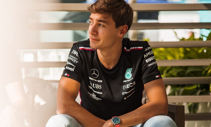 Russell diz que reclamação de Verstappen não faz sentido