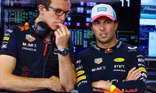 Thumbnail for article: Perez terneergeslagen na klap van Verstappen: 'Moet dit analyseren'