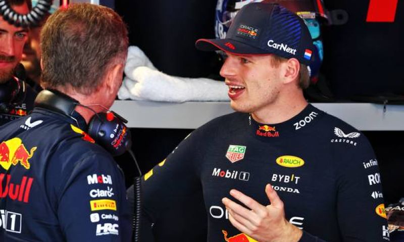 Max Verstappen réagit à l'appel du salut Miami GP 2023