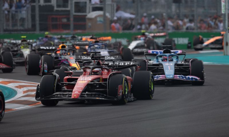 Charles Leclerc over druk bij Ferrari