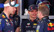 Thumbnail for article: Pérez ri de pergunta feita a Verstappen por apresentador 