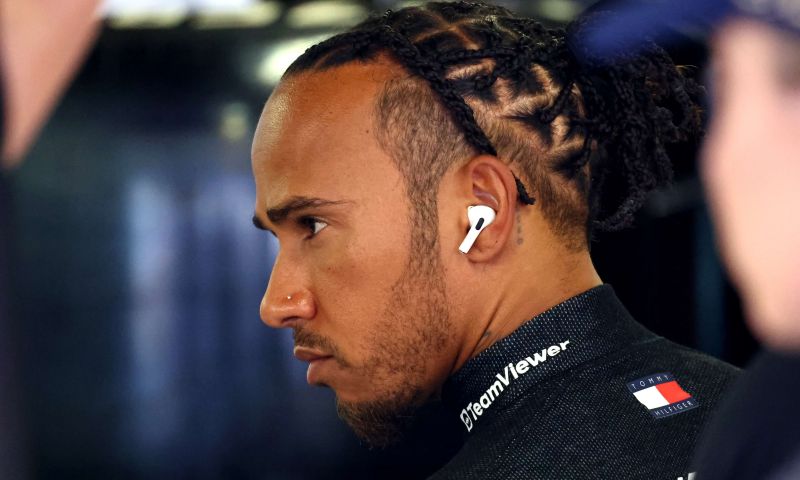 hamilton hoped alonso would take pole in monaco