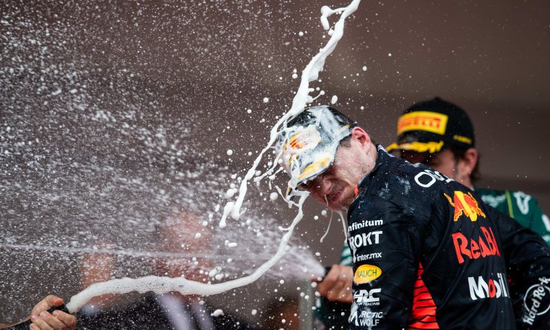 Lammers ve cómo Verstappen abandona la F1 cuando se termine su contrato