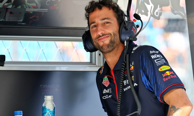 Ricciardo becomes presenter We're going to have fun, and so are the viewers