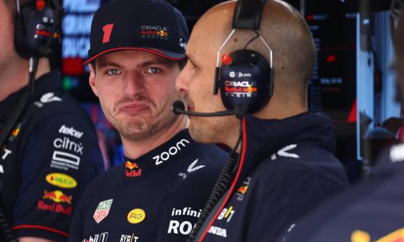 Verstappen team radio 'downshifts' during Canadian Grand Prix FP2