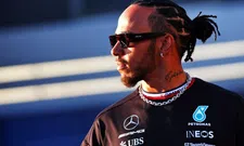 Thumbnail for article: Hamilton's father came to watch GP Canada: 'I want to be like him'