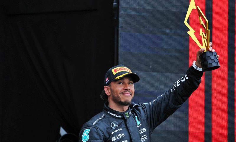 hill sobre el futuro de hamilton en mercedes