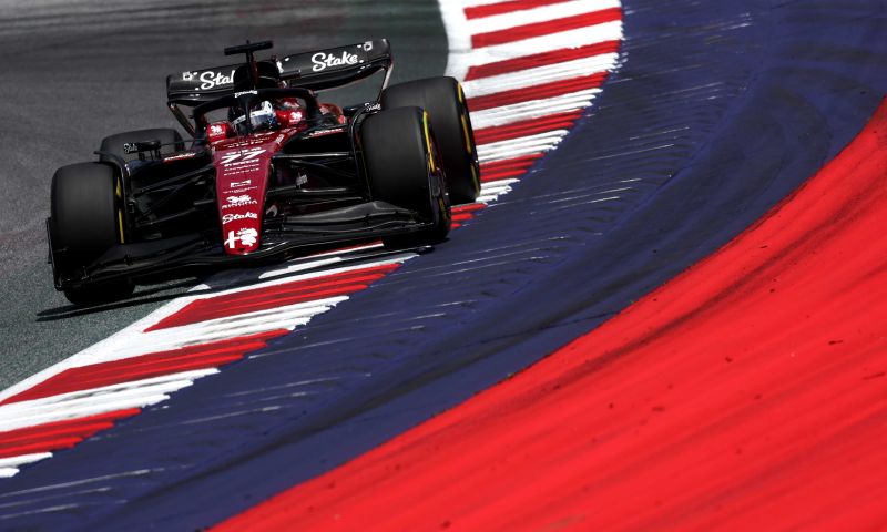 Bottas causes red flag in qualifying GP Austria