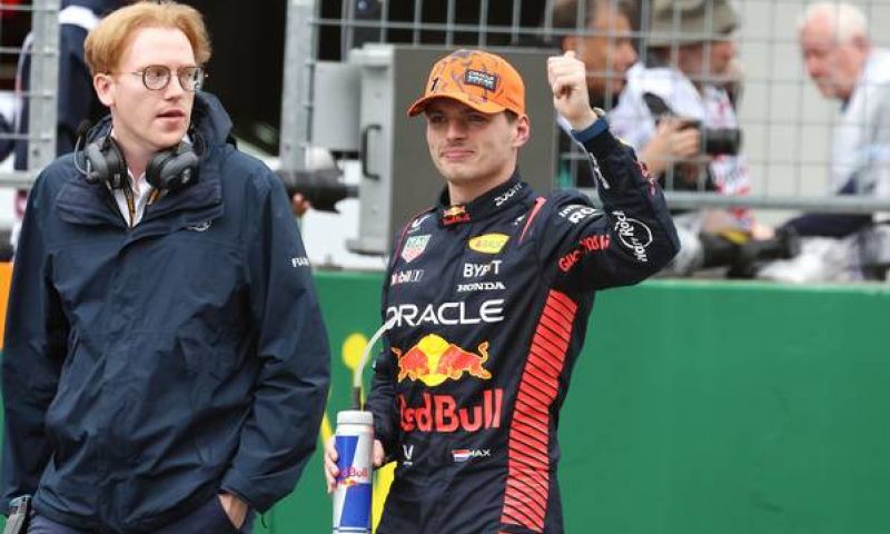 Max Verstappen faz uma pausa para refletir sobre o trágico acidente Dilano van 't Hoff