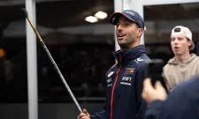 Thumbnail for article: Verstappen blij met ondersteuning Ricciardo: 'Sta ik ook niet versteld van'