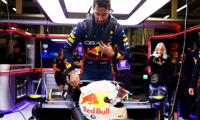 Debate Ricciardo will take points with his AlphaTauri in Budapest