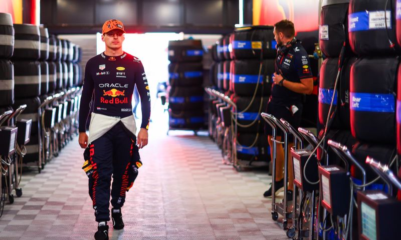 Verstappen non riesce a spiegare la differenza di tempo tra Q2 e Q3