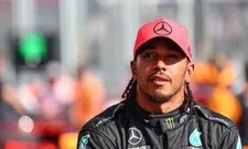 Thumbnail for article: Suggereert Lewis Hamilton dat Red Bull de DRS-regels heeft overtreden?