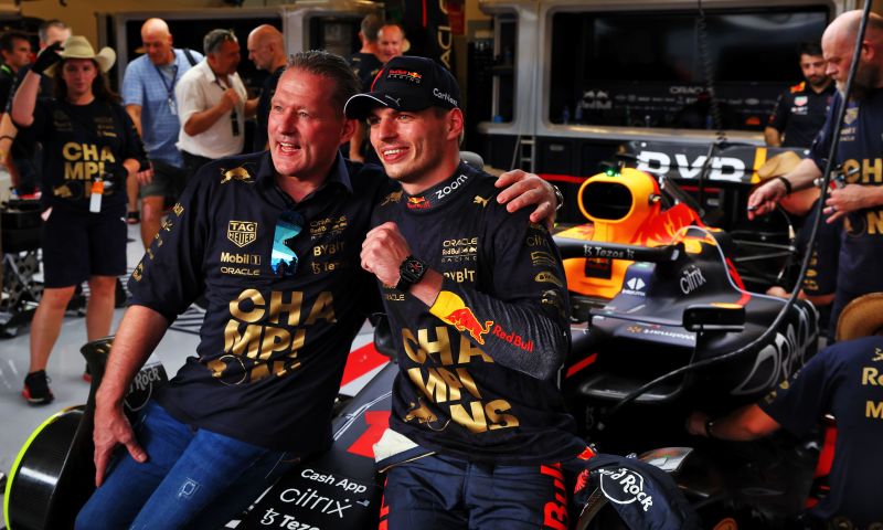 Jos Verstappen ziet geen verandering bij zoon Max