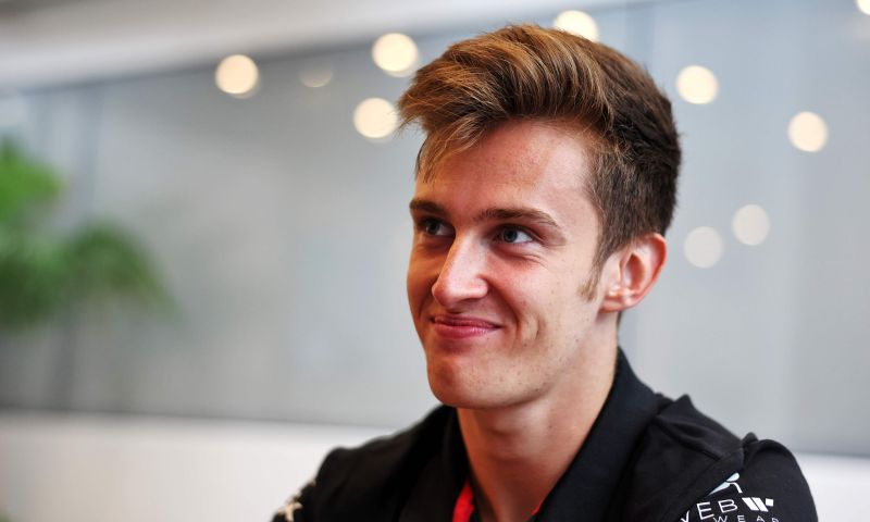 wie is f2 coureur sauber talent theo pourchaire