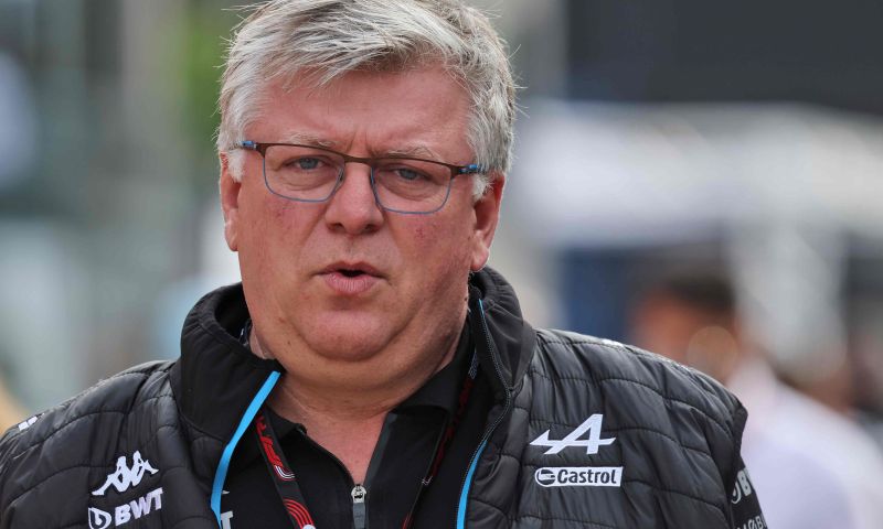 otmar szafnauer spotted in Aston Martin hospitality fuelling rumours