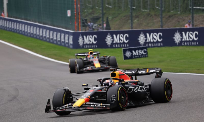 Marc Surer over RB19: 'Niet zo superieur als Verstappen laat blijken'