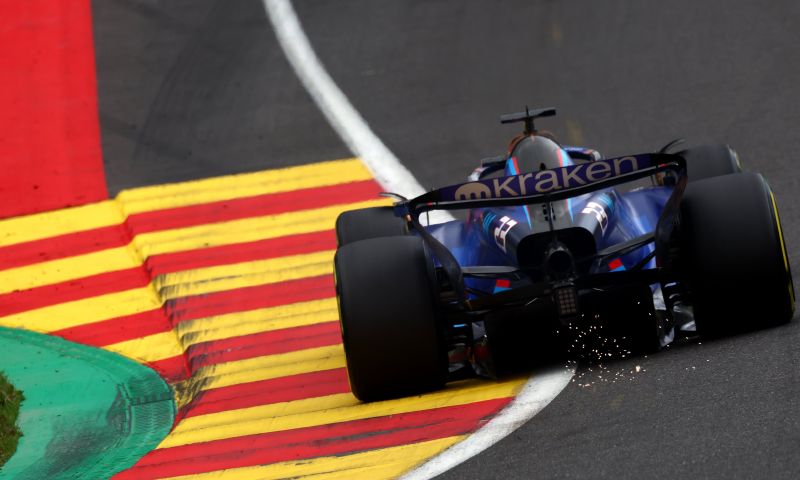 les pilotes williams albon et sargeant avant le gp de sandvoort aux pays-bas