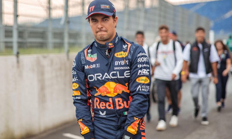 Pérez lucha por adaptarse a Red Bull