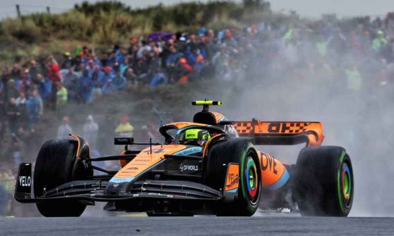 Norris à la lutte avec Verstappen au Grand Prix des Pays-Bas