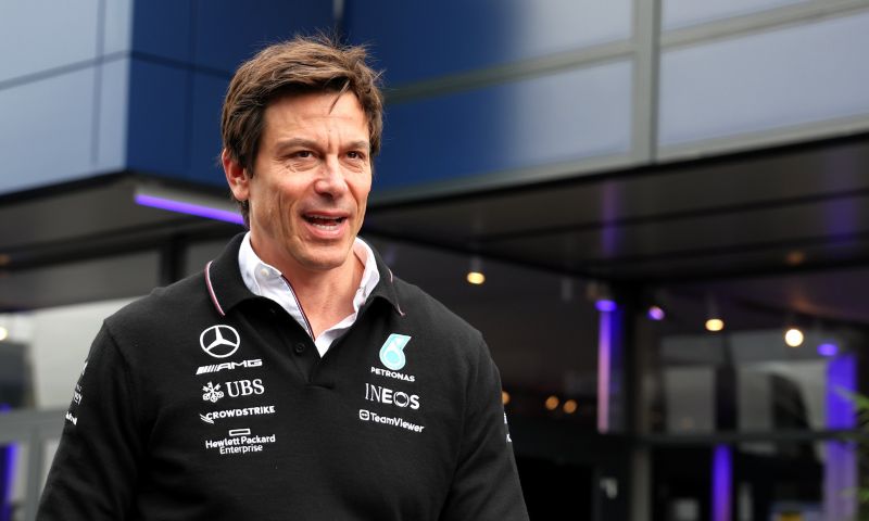 wolff over lastige w14 mercedes