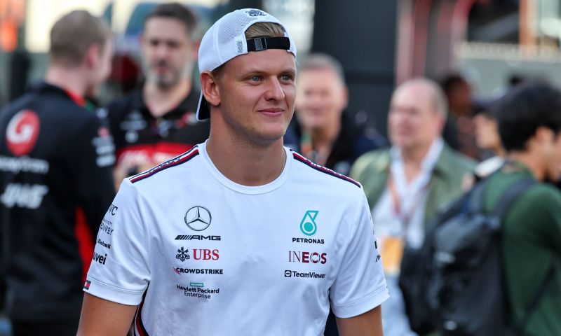 Wolff prijst Schumacher: 'Hij verdient het om op de grid te staan'