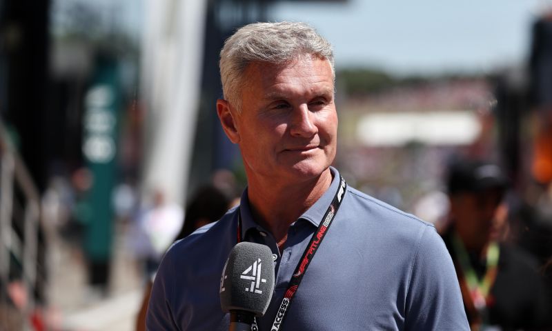 Coulthard à propos de Verstappen : Il domine, mais c'est incroyablement s