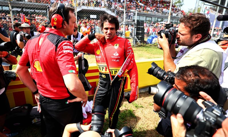 Sainz dopo le battaglie nel GP d'Italia