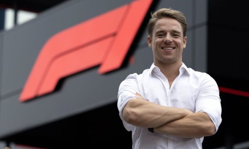 Wie vervangt Amber Brantsen als F1-presentator Viaplay?