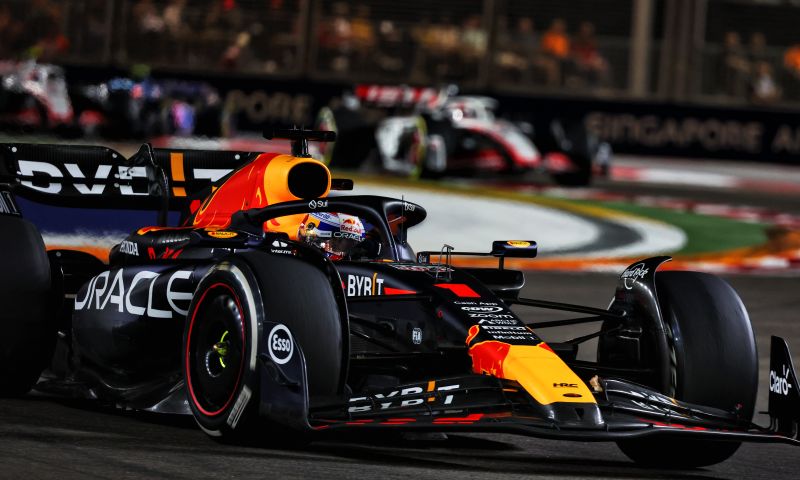 de week van max verstappen in singapore