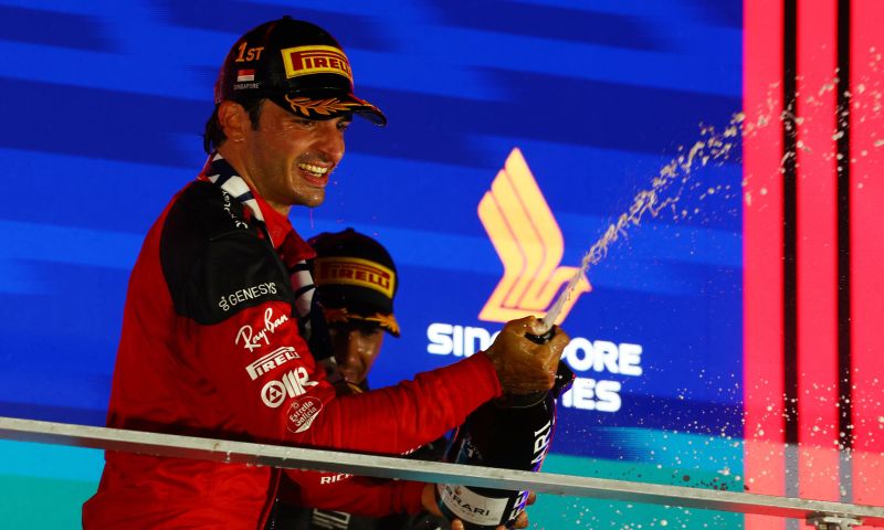 davidson sainz mejor piloto de f1 defendiendo Ferrari 2023 Fórmula 1