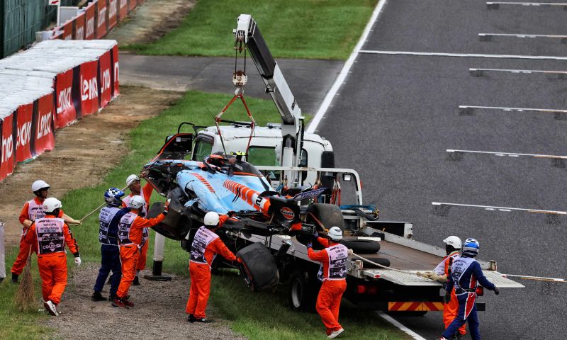 Sargeant tras el accidente en la clasificación del GP de Japón en Suzuka F1