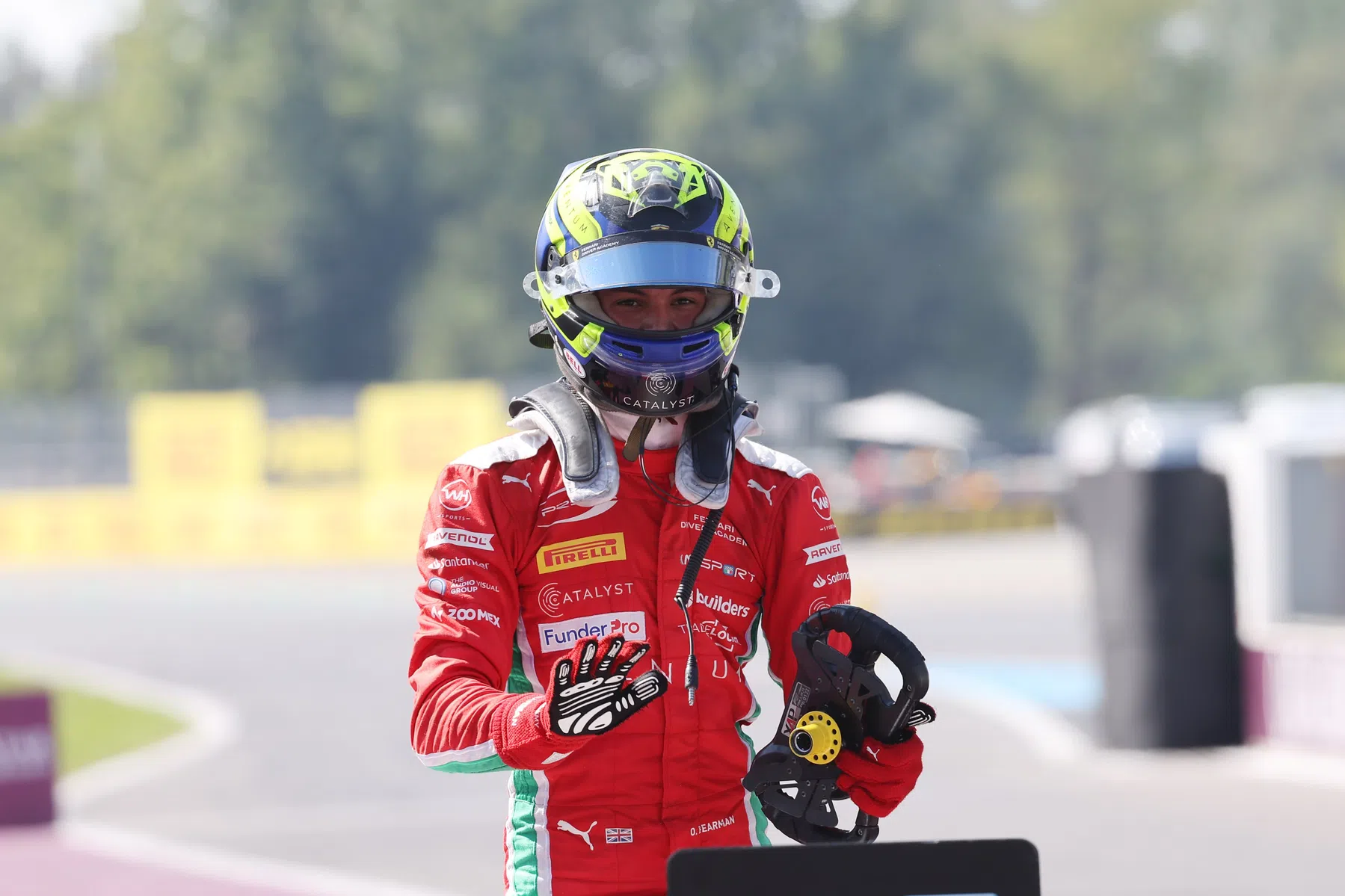 Bearman, piloto de F2, debuta en F1 VT1 México