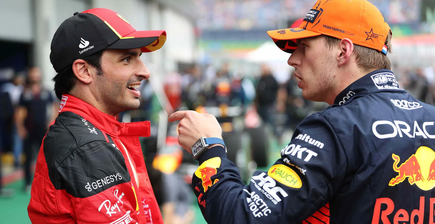 Verstappen et Sainz devant les commissaires du Qatar