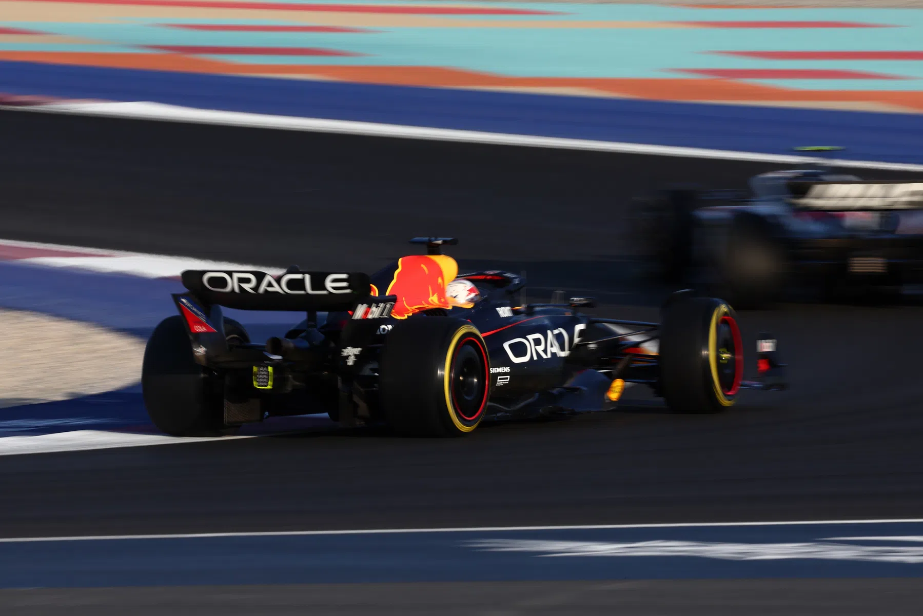 video sprintrace start verstappen lawson qatar