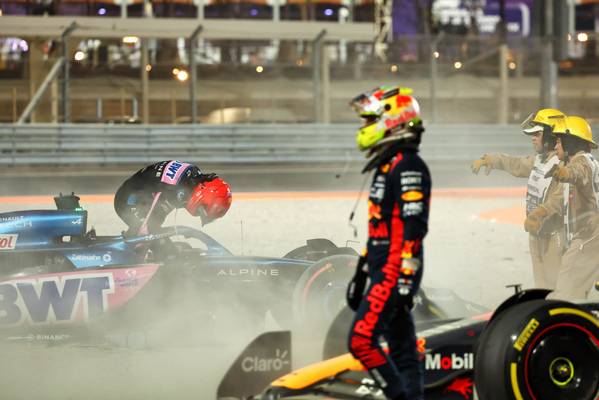 Mark Webber critica a Sergio Pérez tras el GP Qatar 2023
