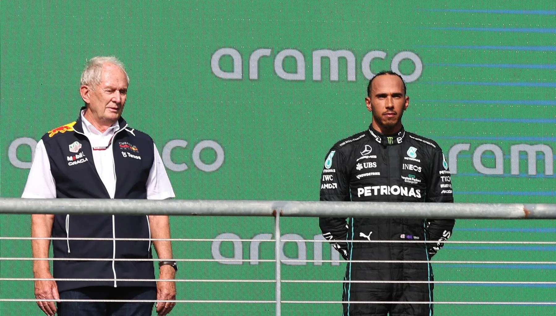 helmut marko red bull corrige la question sur lewis hamilton mercedes