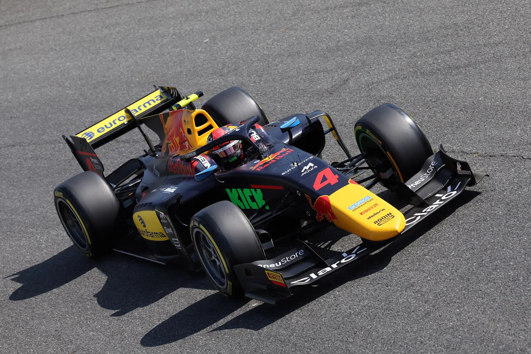 red bull desiste de fittipaldi e maloney