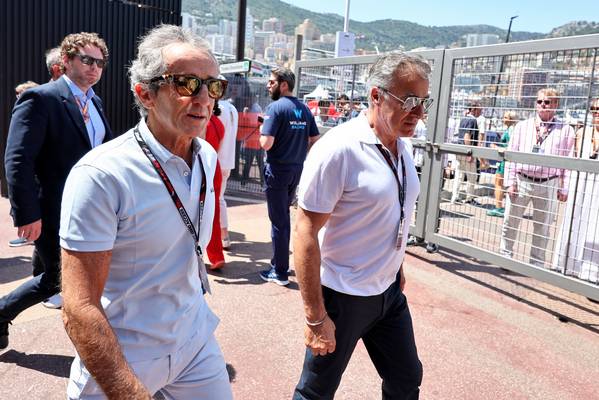 Alain Prost ne voit pas Verstappen être arrêté dans les années à venir.
