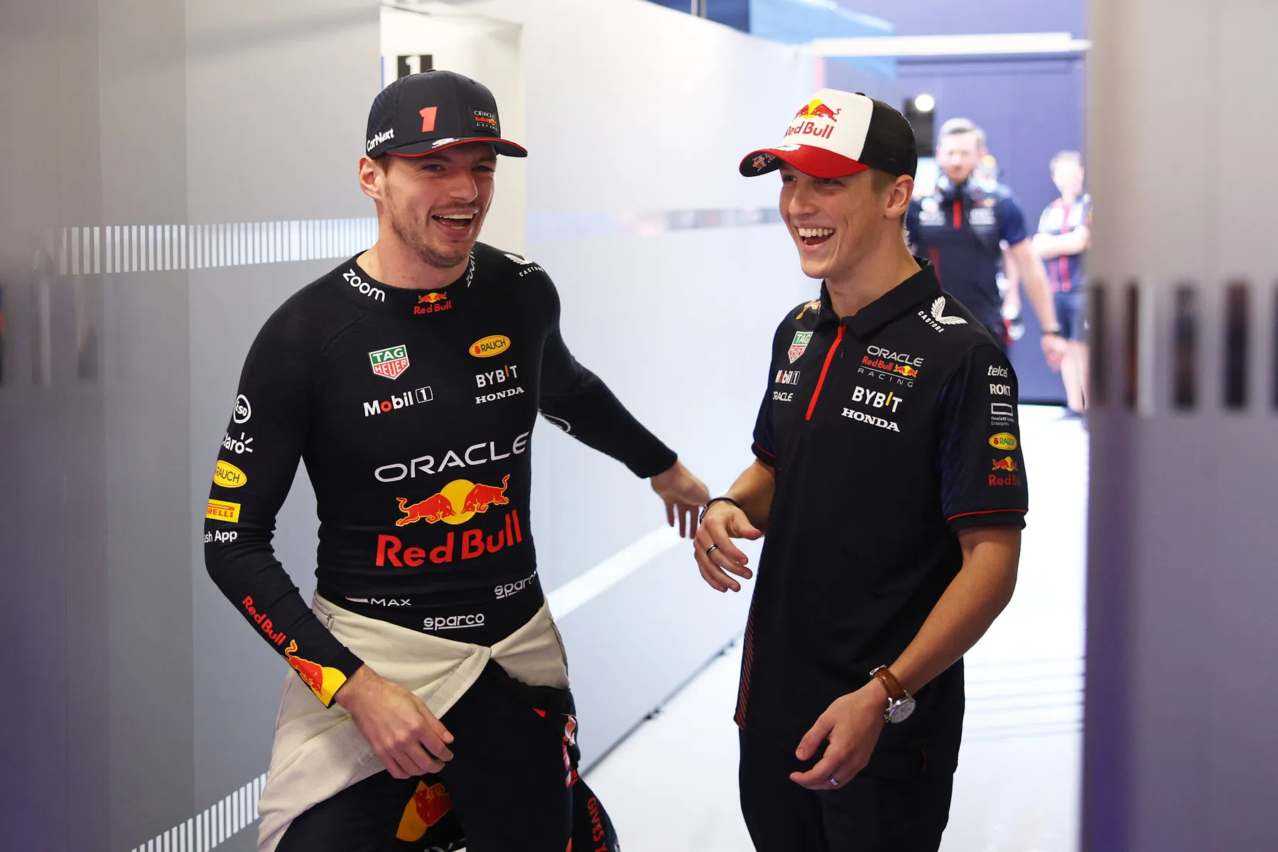 Lawson sur l'alphatauri de verstappen red bull