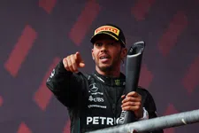 Thumbnail for article: Hamilton denkt aan zege Verstappen in Brazilië: 'Dat zou ik doen'