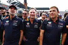 Thumbnail for article: Newey diz que não está 100% focado na equipe de F1 da Red Bull
