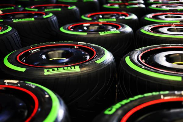 Pirelli Isola preview op GP las Vegas 2023 lage temperaturen en asfalt