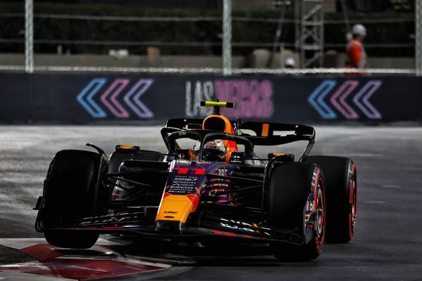 Pérez puede remontar en la carrera del GP de Las Vegas 2023 F1