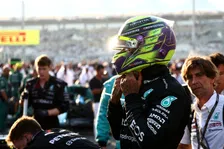 Thumbnail for article: Mercedes reageert op speculaties over achtergelaten FIA-trofee Hamilton
