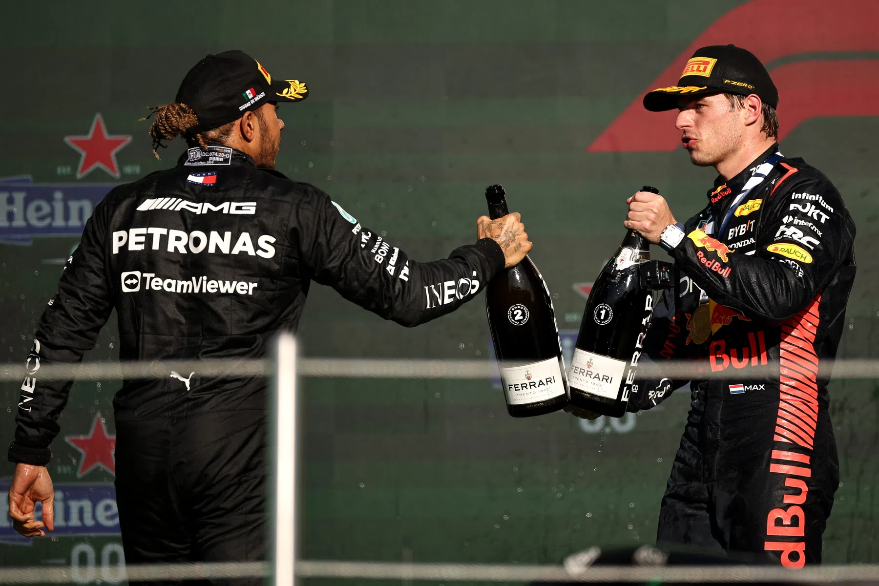 Johnny Herbert à propos de Max Verstappen et Lewis Hamilton dans une même équipe