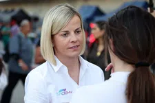 Thumbnail for article: Who is Susie Wolff, wife of Mercedes team boss Toto Wolff?