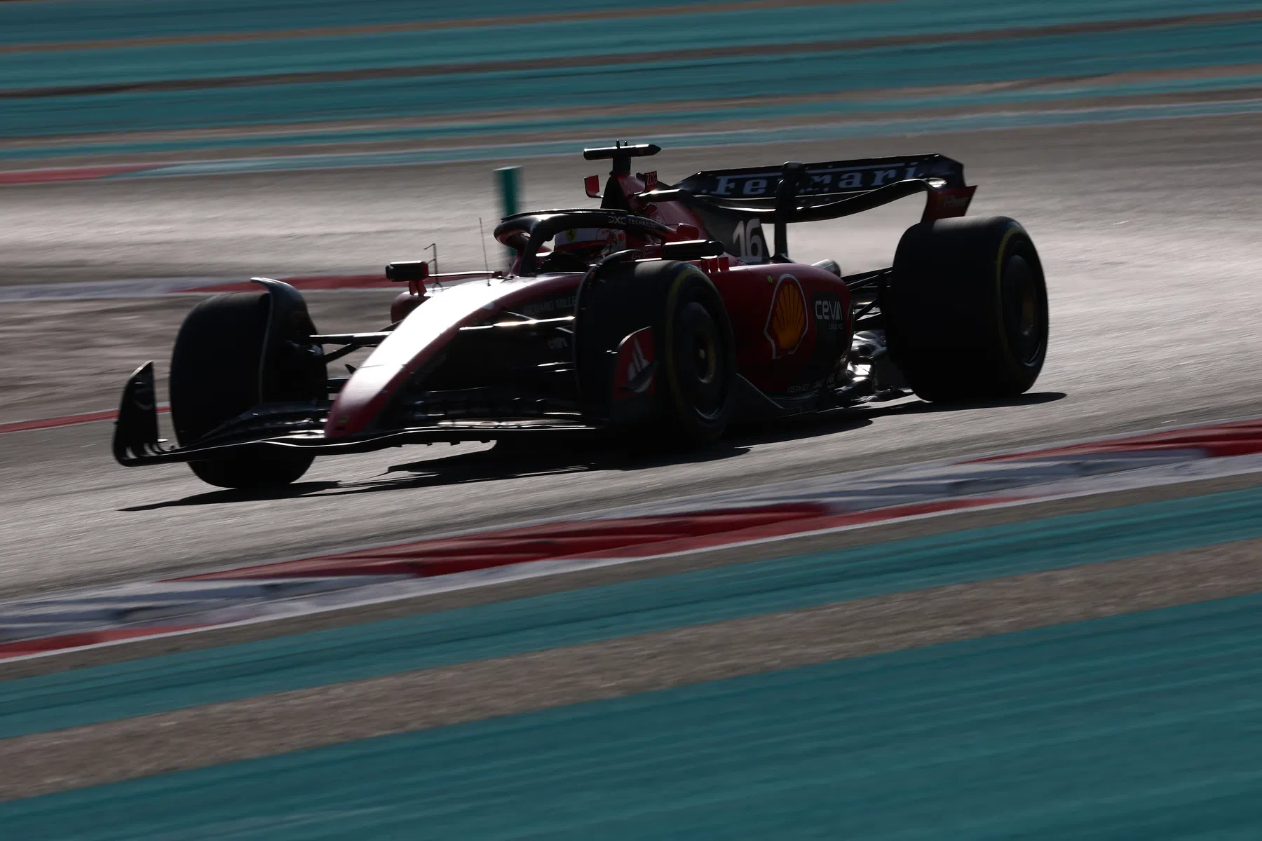 Leclerc kiest voor startnummer 14 van Fernando Alonso!